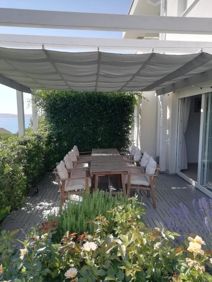 House Natali 70M From The Beach - Free Ev Top Up ルティナ エクステリア 写真