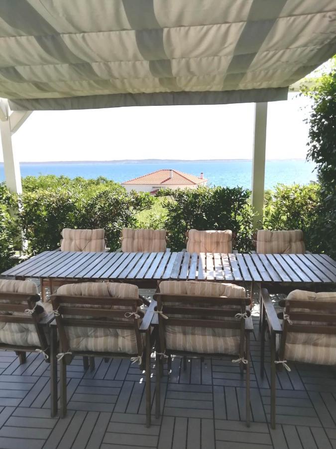 House Natali 70M From The Beach - Free Ev Top Up ルティナ エクステリア 写真