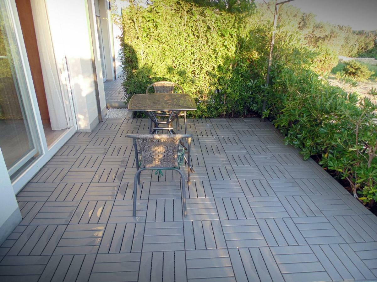 House Natali 70M From The Beach - Free Ev Top Up ルティナ エクステリア 写真